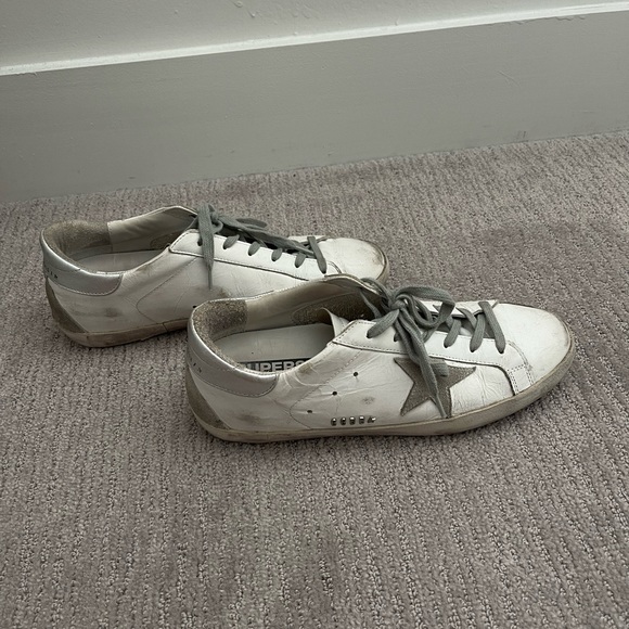 Golden Goose Sneakers LIKE NEW - Picture 2 of 4